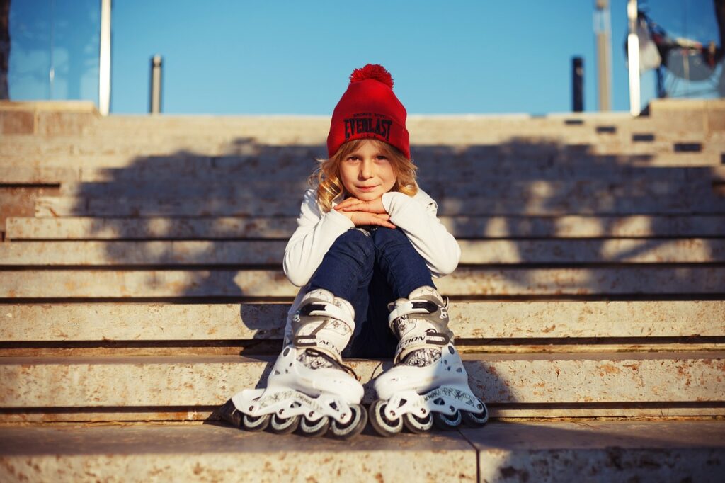 kid, roller skates, stairs-4363118.jpg